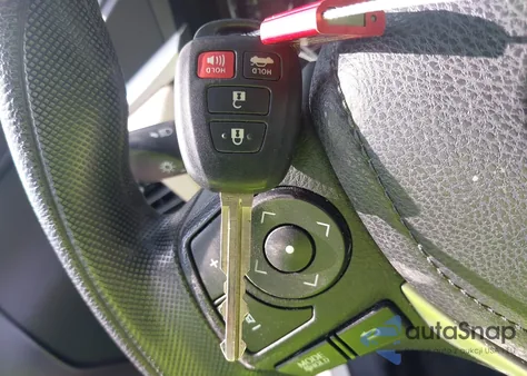 2015 Toyota Corolla Le из США, поврежденный, VIN 2T1BURHE6FC315286